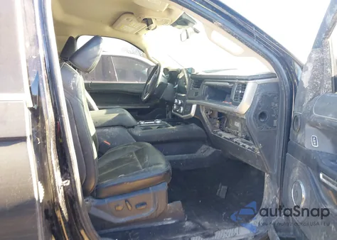 2024 Ford Expedition Xlt z USA, uszkodzony, nr VIN 1FMJU1J85REA43120